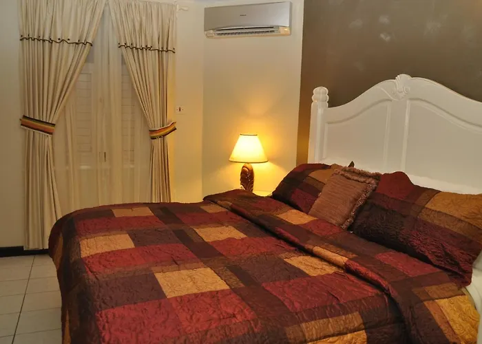 Marchabell By The Sea E22 Apartment Ocho Rios